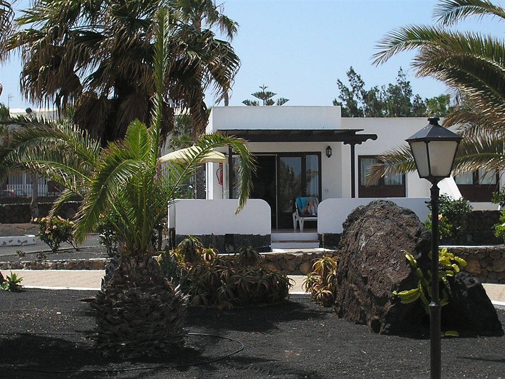 Bungalows Playa Limones Playa Blanca  Extérieur photo