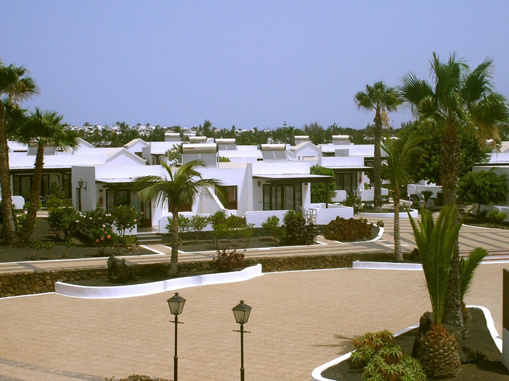 Bungalows Playa Limones Playa Blanca  Extérieur photo