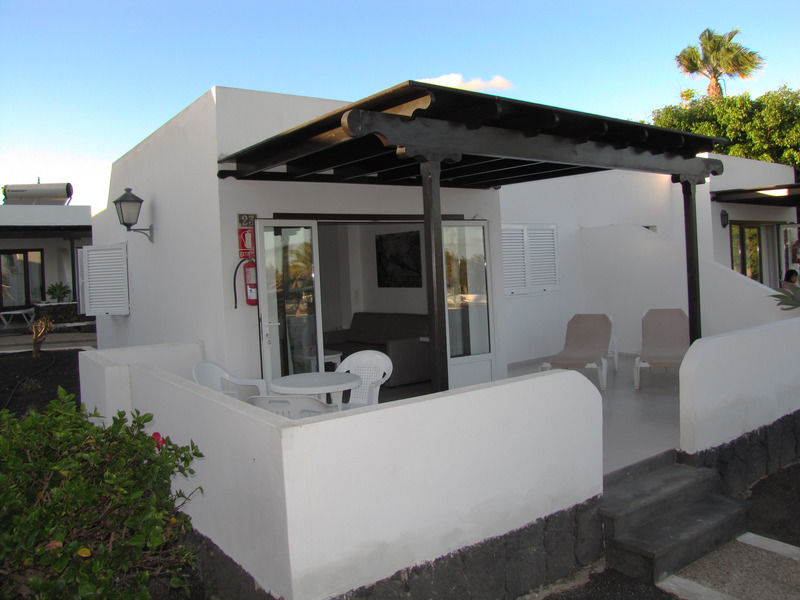 Bungalows Playa Limones Playa Blanca  Extérieur photo
