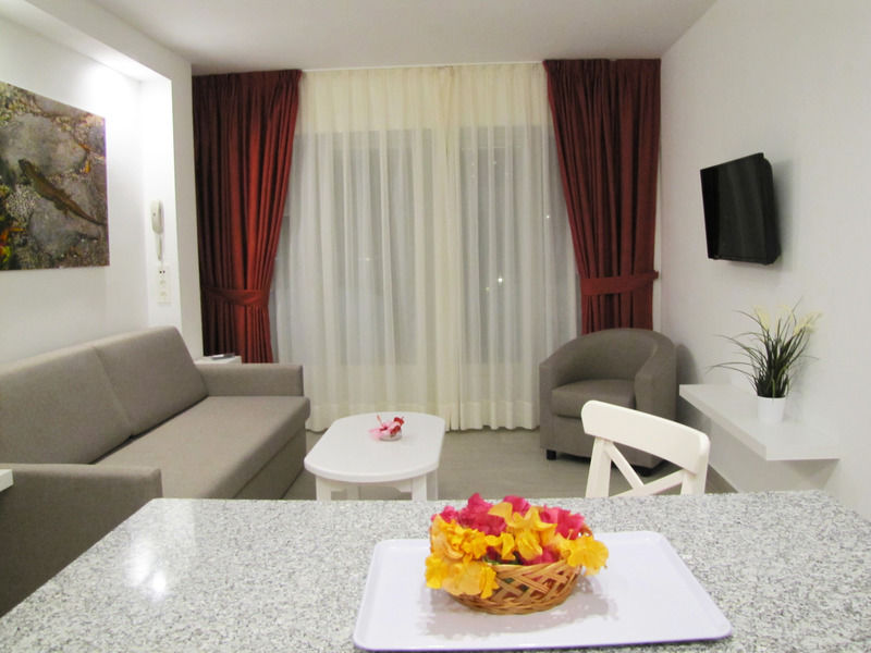 Bungalows Playa Limones Playa Blanca  Extérieur photo