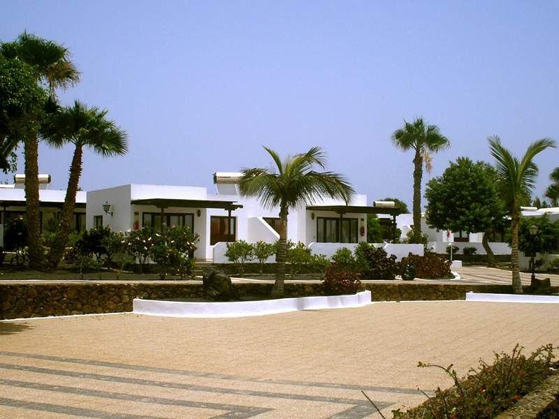 Bungalows Playa Limones Playa Blanca  Extérieur photo