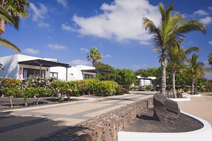 Bungalows Playa Limones Playa Blanca  Extérieur photo